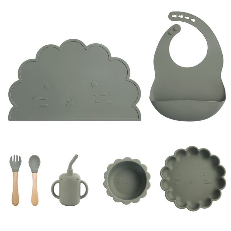 MessyMaster™ 7-Piece Baby Silicone Dinnerware Set